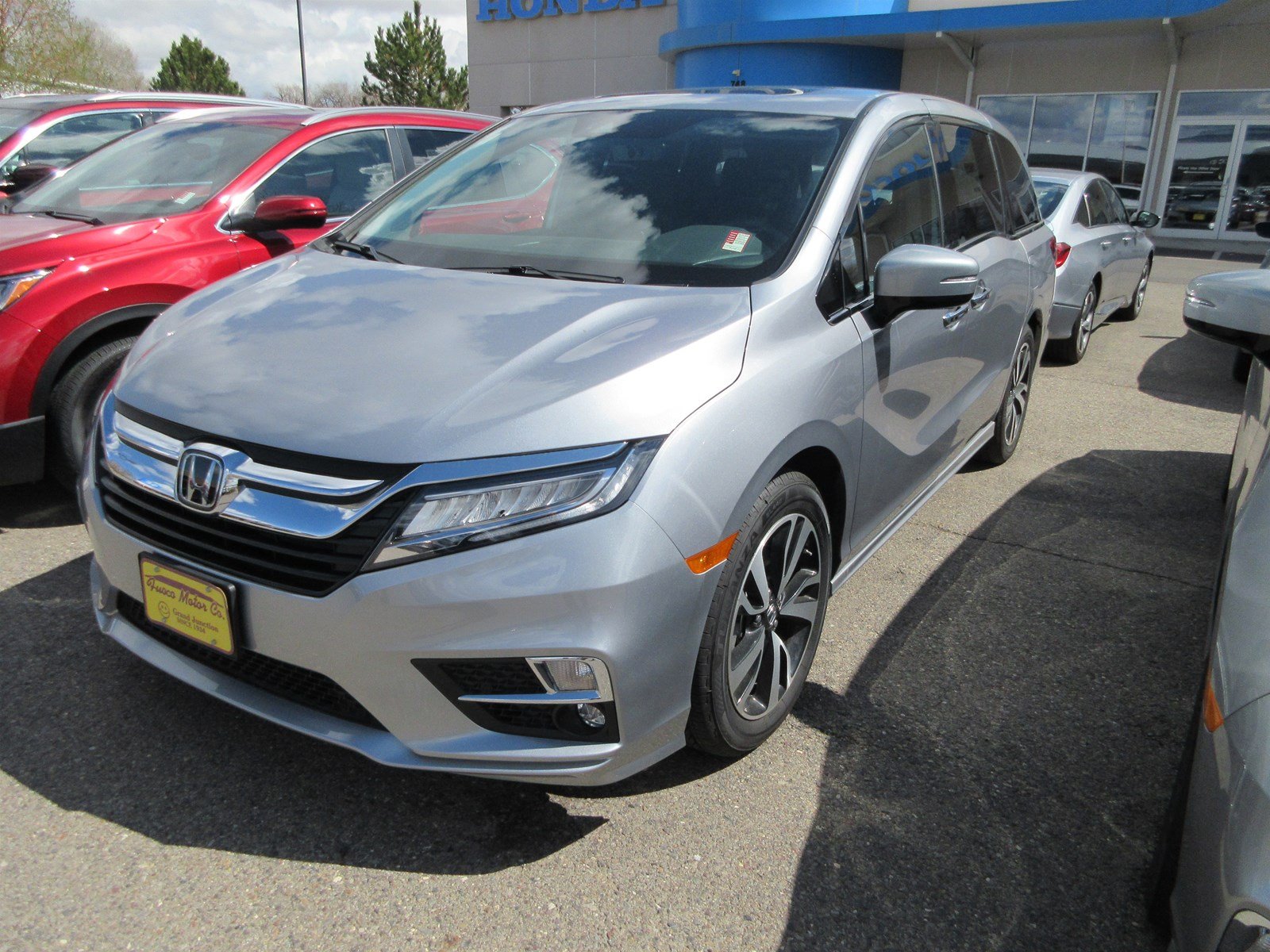 New 2019 Honda Odyssey Elite